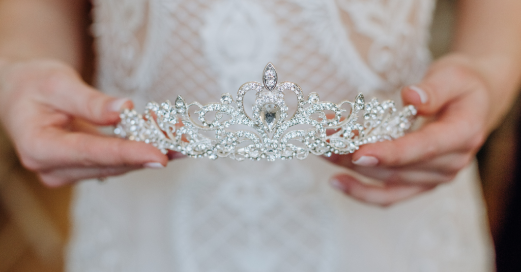 ブライダルティアラ(Brides Ginza Tiara) なくっ