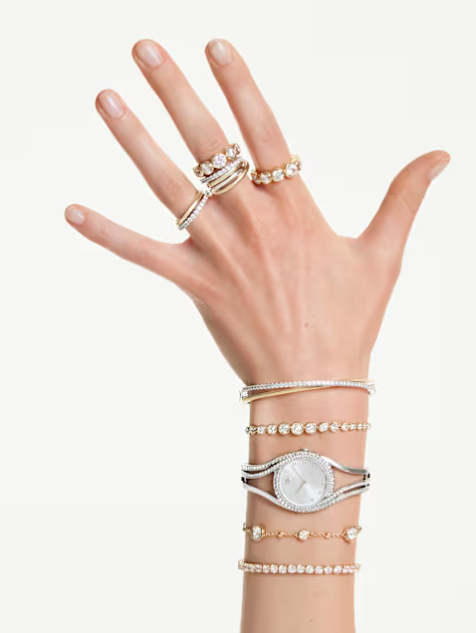 スワロフスキーのルックブック